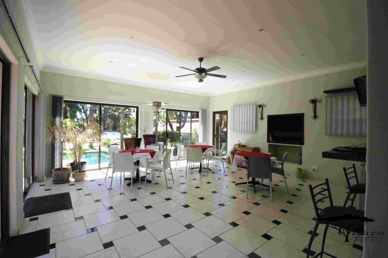 Acacia Grove Guest House Joanesburgo Exterior foto
